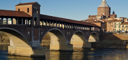 Ponte coperto e Duomo di pavia